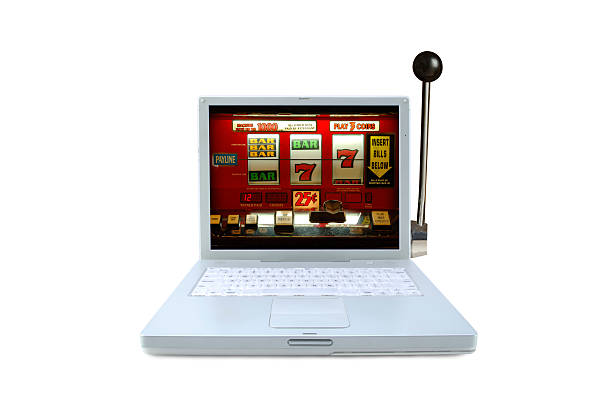 How Online Slots Balance Chance with Entertainment Value