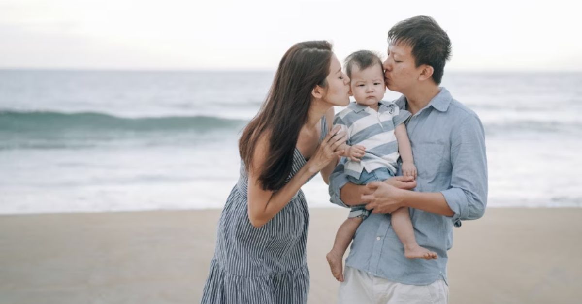 Happy Family Quotes In Hindi